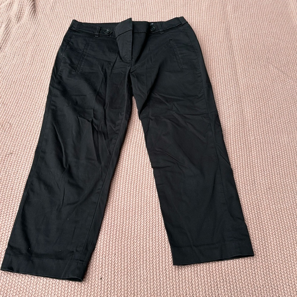 Loft Capris - Picture 1 of 4